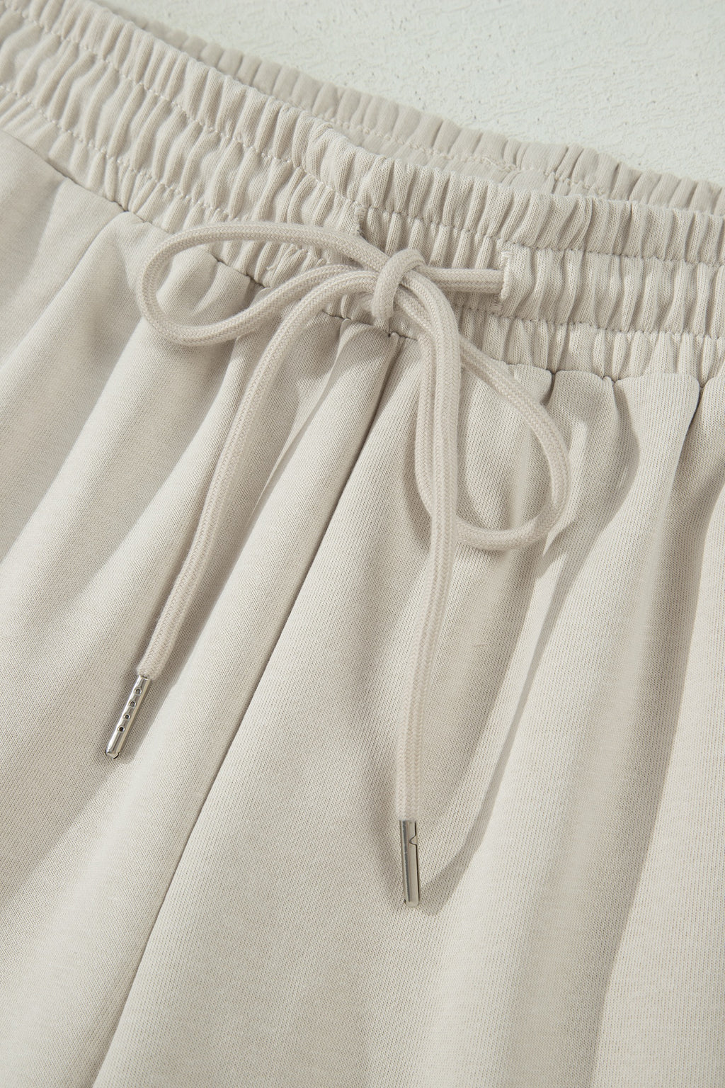 CREAM PUFFY SHORT SET
